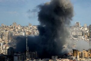 Iran‑US‑Israel War LIVE Updates: Debris From Aerial Interception Falls On Oracle Office In Dubai