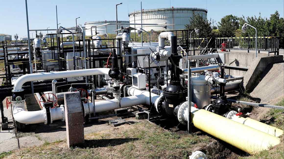 Zelenskyy challenges Europe over Russian oil imports