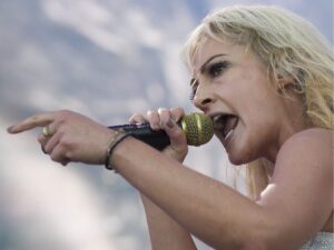 CONCERT NEWS: Metric, Broken Social Scene and Stars rocking Jube June 29