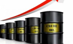 Oil Climbs, Stocks Slide as Iran War Uncertainty Reigns