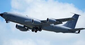4 U.S. crew members killed, 2 missing after refueling plane crashes in Iraq