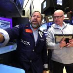 European markets struggle for direction as oil prices fluctuate