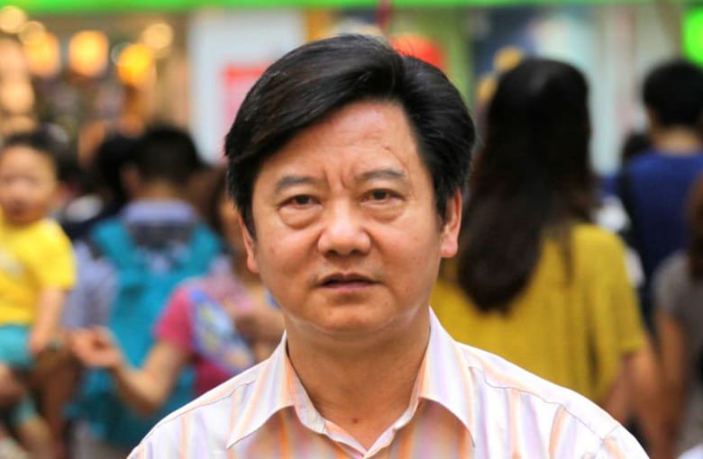 Hong Kong Tycoon Sells Central Entertainment District Building at Nearly Half-Off