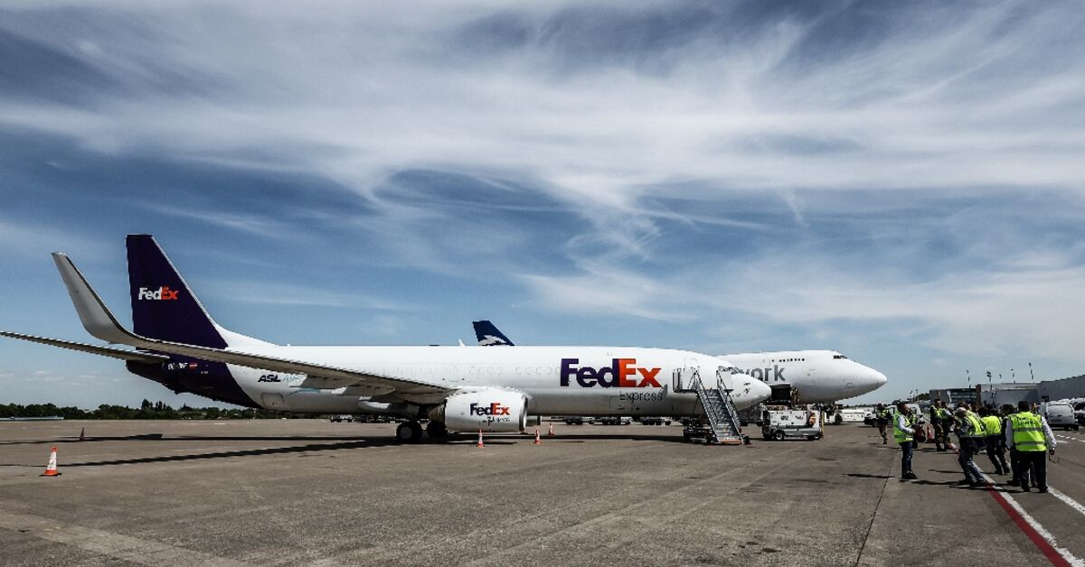 FedEx faces French ‘genocide’ complaint over Israel cargoes