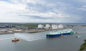QatarEnergy and ExxonMobil’s $10B US project exports first LNG cargo