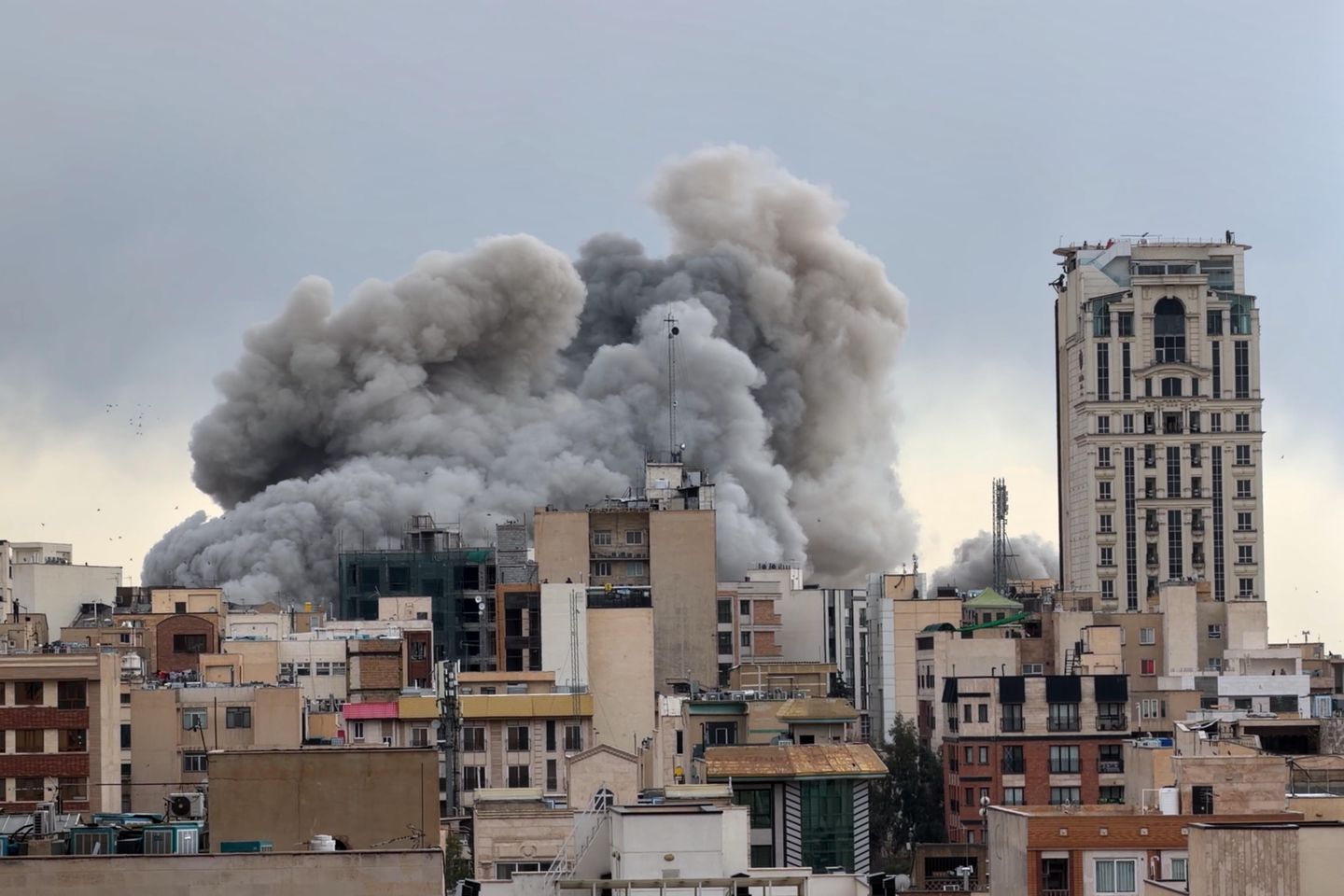 Off ramp? Despite Iranian denials, U.S. and Israel say negotiations are under way to end war