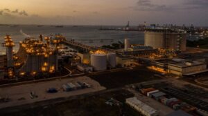 US court sends $4 billion LNG legal battle back to Virginia state court
