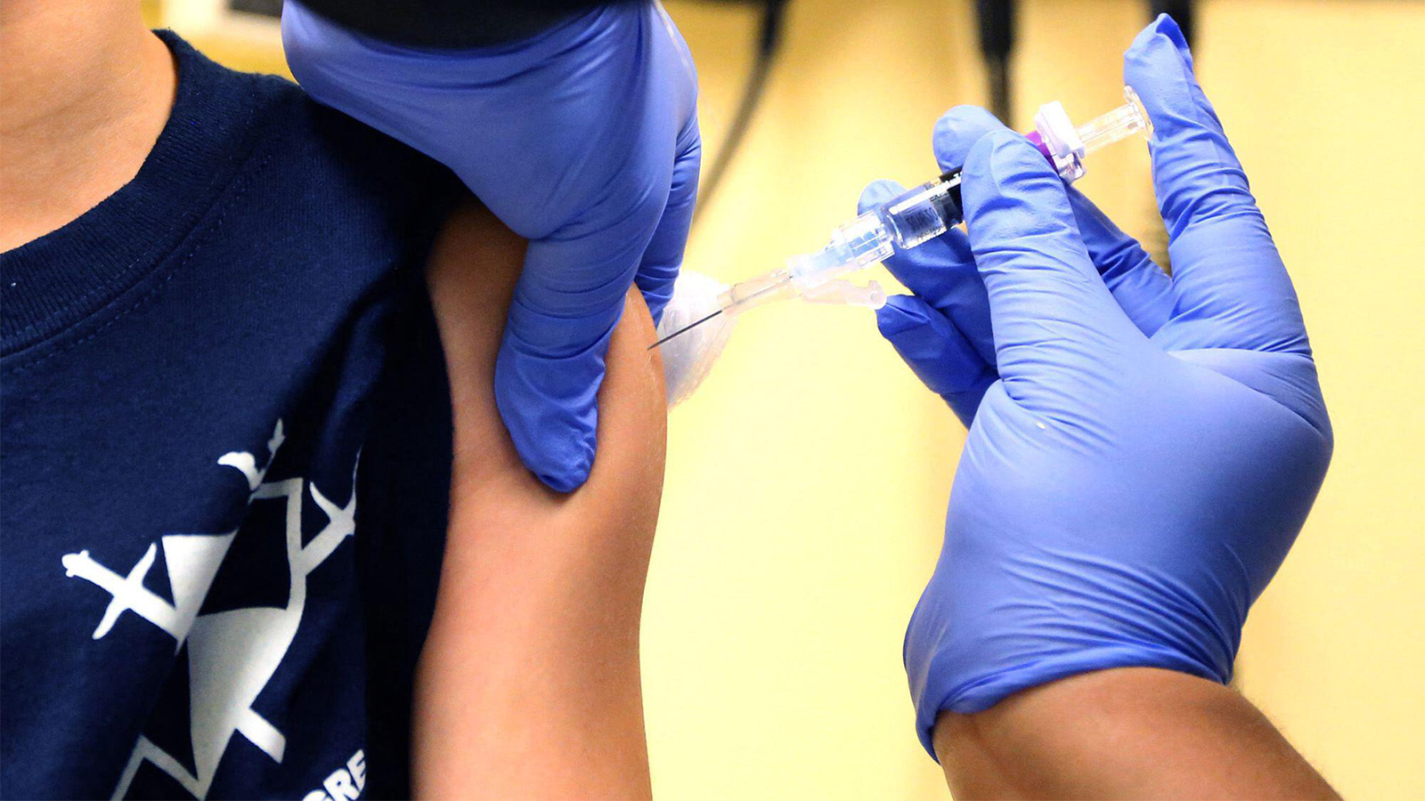 CDC Studies Suggest Slumping Flu Shot Protection