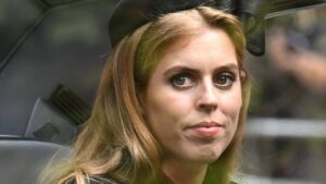 Princess Beatrice narrowly avoids mishap in London after quietly returning to public life