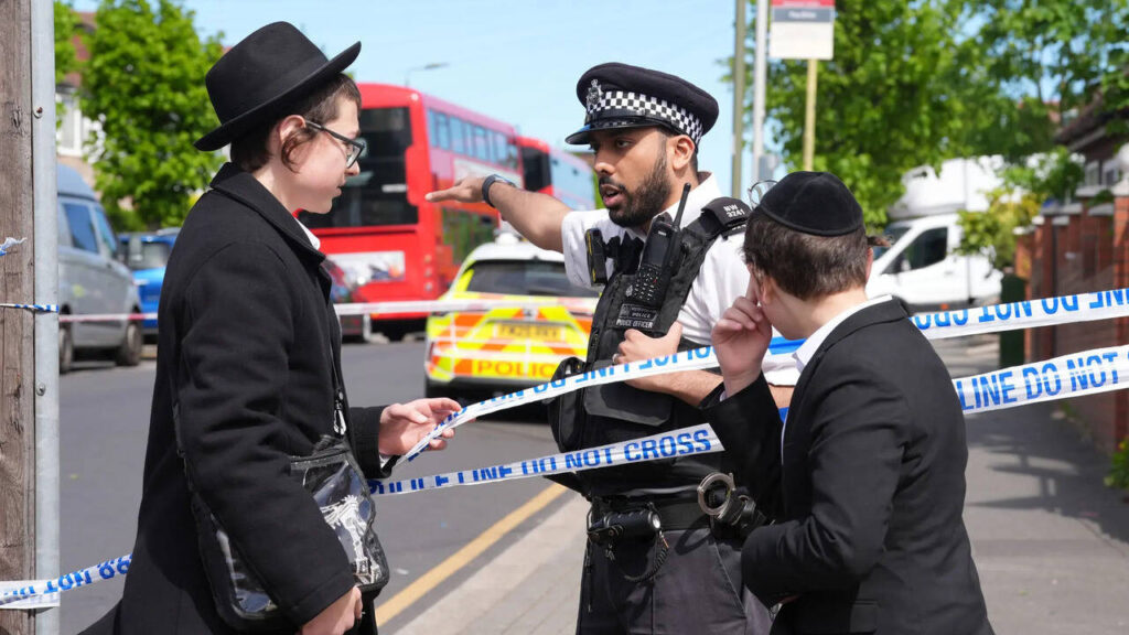 Stabbing of 2 Jewish Men in London Declared a Terrorist Incident