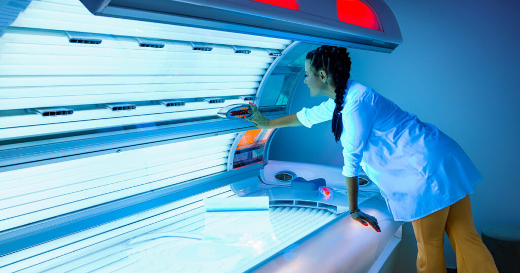 FDA pulls proposed rule banning teens from using tanning beds