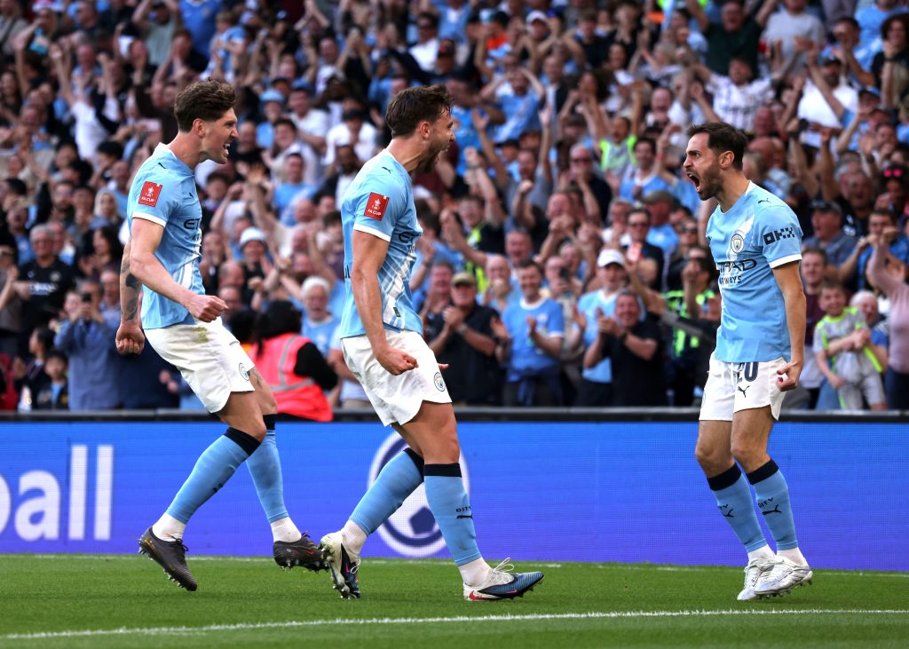 Juventus and AC Milan chasing Man City icon