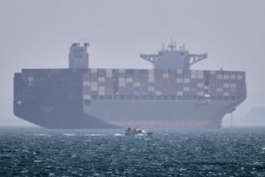 The US fights to reopen the Strait of Hormuz as the UAE comes under attack in a test of Iran truce