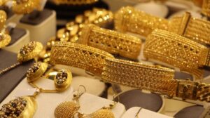 Gold shines brightest in Jeddah’s pre-Eid shopping spree