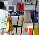Oil prices drop and stock markets rise after reports of deal to end Iran war