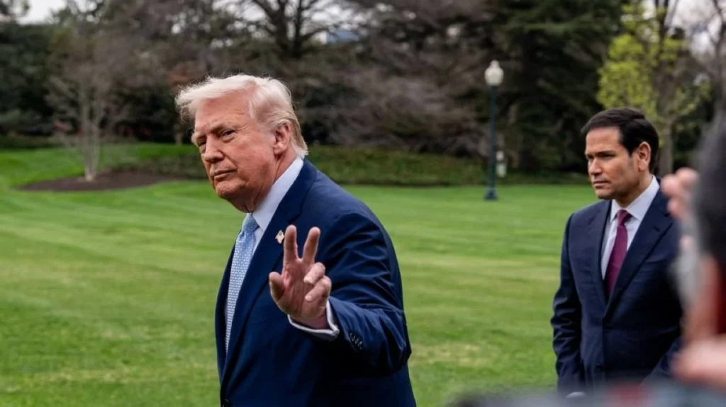 Trump Delays Military Strikes on Iranian Power Plants for 5 Days