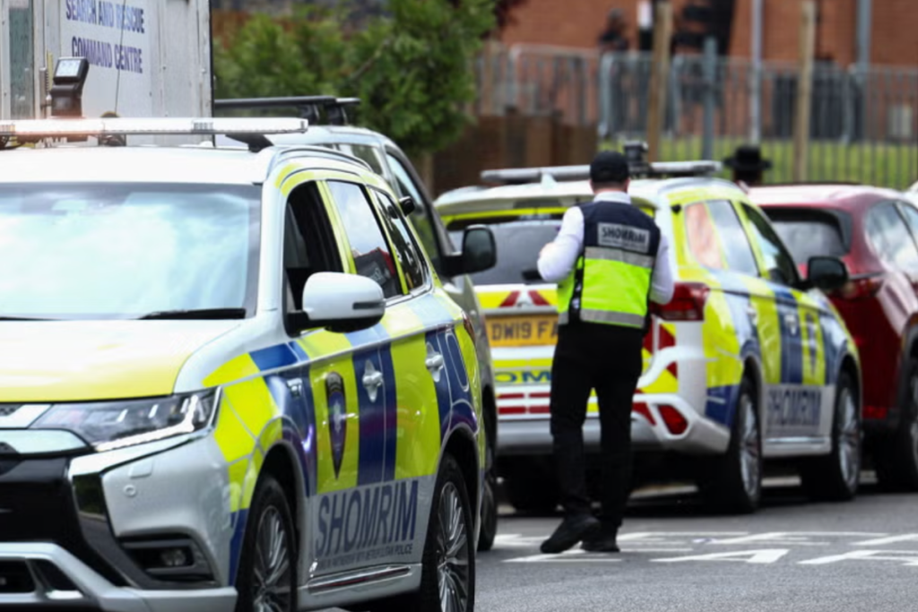 Heavy police presence at Stamford Hill Lag BaOmer celebrations after terror threat raised