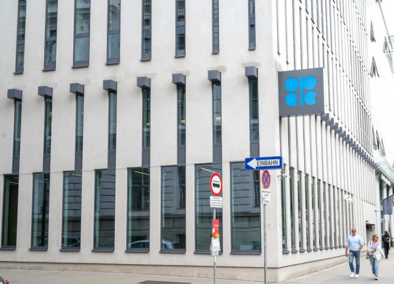 UAE pulls out of OPEC oil cartels citing ‘national interests’