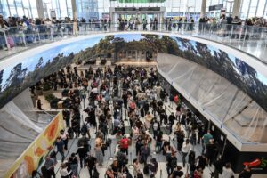 Long airport lines may soon disappear as senators sound hopeful on funding deal