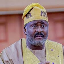 Desmond Elliot Makes Unexpected Public Apology to Gbajabiamila Amid Lagos Political Calm