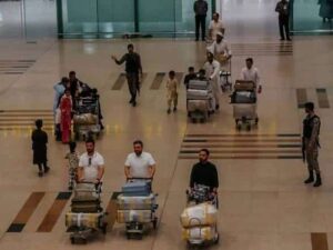 164,000+ Pakistanis Deported from Gulf in 5 Years