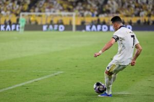 Ronaldo strikes twice to end long wait for Saudi title