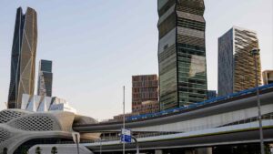 Saudi Arabia stops new work for consultants as war rattles finances