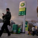 Trump struggles to sell the Iran war as Americans feel the squeeze at the pump