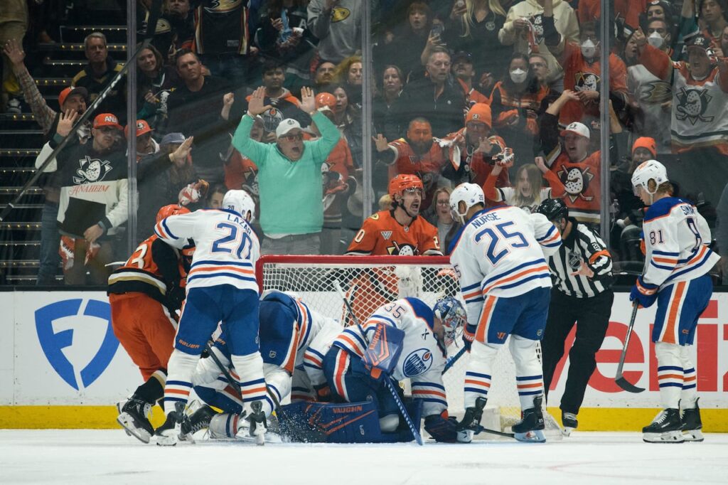 After that controversial OT goal, should the NHL embrace goal-line technology?