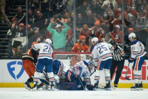 After that controversial OT goal, should the NHL embrace goal-line technology?