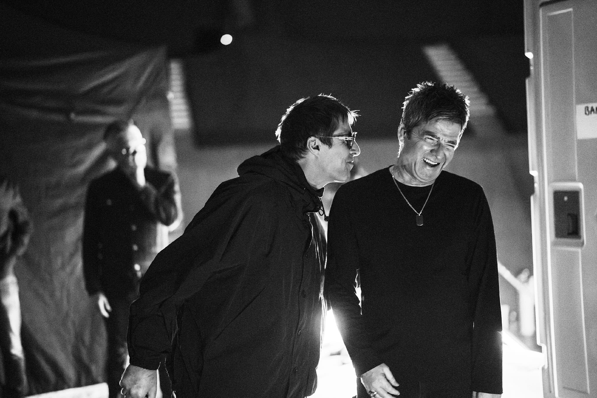 Oasis Reunion Documentary Confirmed – It Will Be Released This September