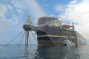 Trio enlarges their slices of two Angolan offshore blocks