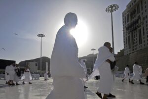 Saudi police arrest Egyptian duo over fake Haj service ads on social media