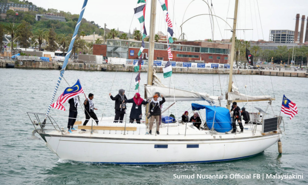 SNAPSHOT | Israel releases Gaza flotilla activists, including 29 M’sians, Turkiye sponsors flights