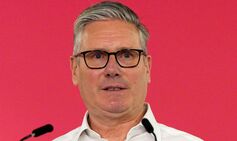 Keir Starmer vows to block ‘far right agitators’ from travelling to London