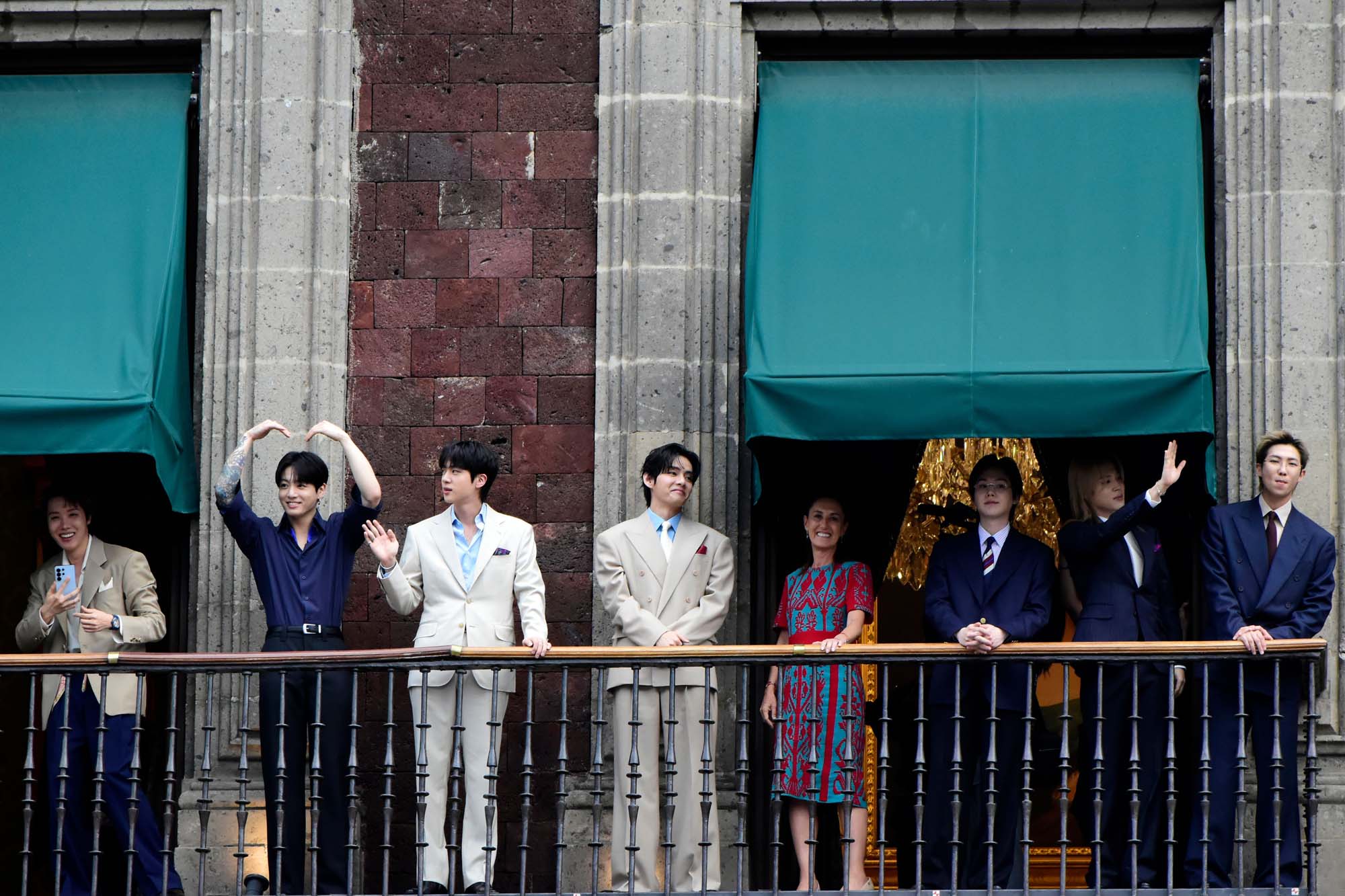 BTS Loves Mexico