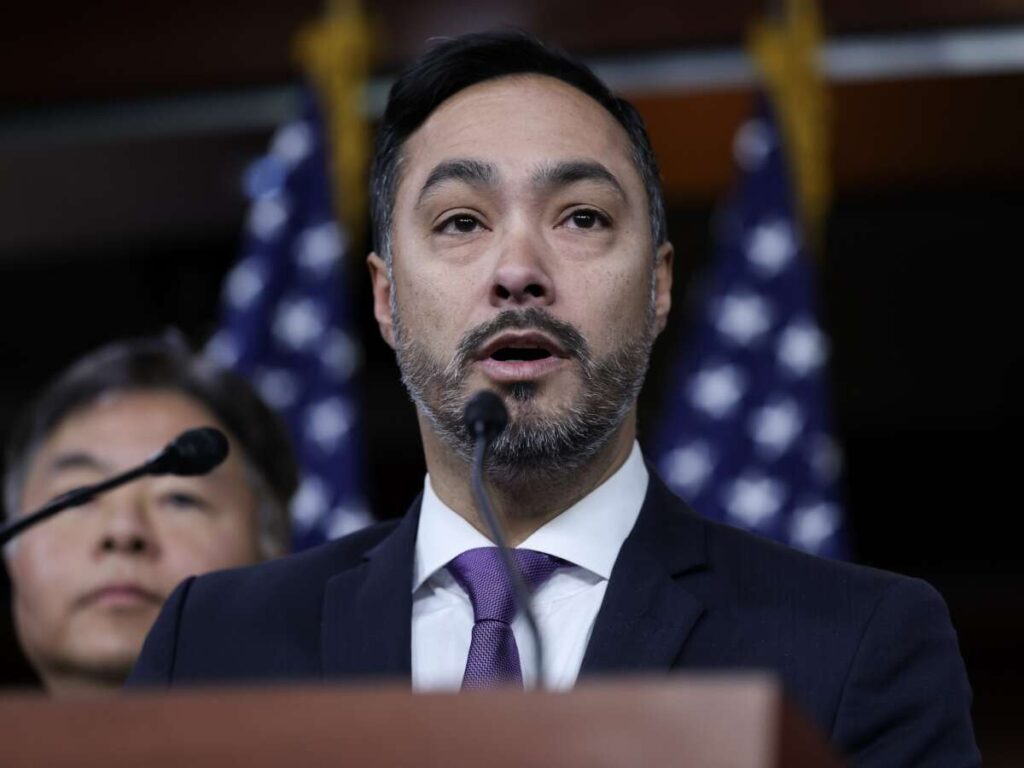 Democrats Demand Answers From Rubio on Number of Nuclear Bombs Owned by Israel