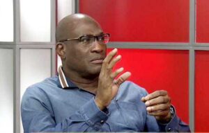 2027: Oyo Guber Aspirant, Owoseni, Provides Meals for Hajj Pilgrims, Prays for Safe Return