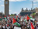 ‘We’re facing a battle for the nation’s soul’: Starmer’s warning as police gear up to deal with 80,000 protesters at rival rallies in London