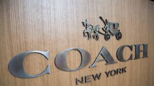 Coach Outlet’s new straw styles are perfect for spring and summer