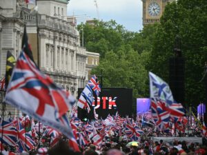 Rival London protests raise risk of unrest as 4,000 police deployed