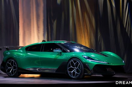 Dreame wants to kit you out with a smartphone, a smart ring, and a rocket-powered sports car