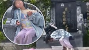 Chinese girl insists on remaining by grandparents’ tombs; her nearby vigil moves many