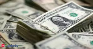 Dollar steadies from weakness as Trump calls off planned attack on Iran