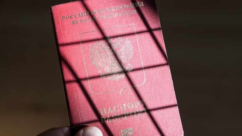EU States Push For Tougher Rules To Deny Russians Tourist Visas