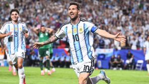 Lionel Messi ties record for most career World Cup goals with incredible hat trick for Argentina vs. Algeria