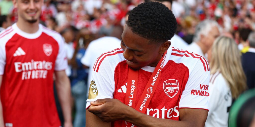 Bad news for Lewis-Skelly: Arsenal could see £80m bid accepted to sign PL star