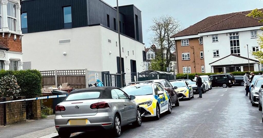 London synagogue ‘attacked by petrol bomb before two people fled’