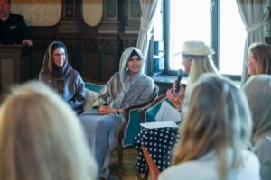 Latifa bint Mohammed meets with prominent female figures, cultural and creative leaders in Sweden