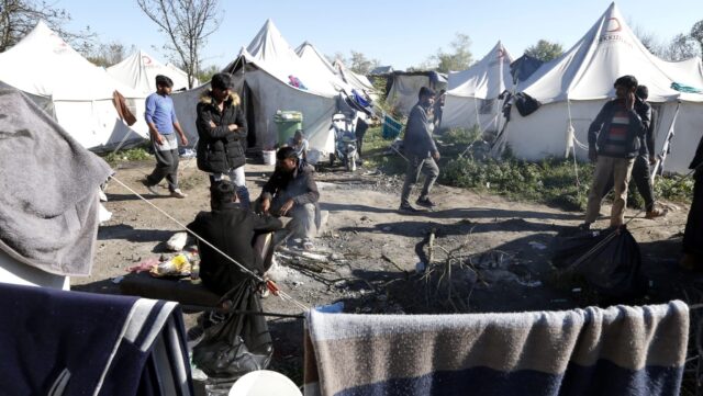 Europe Using ‘Healthcare Denial’ to Stop Migrants Reaching West, Report Claims